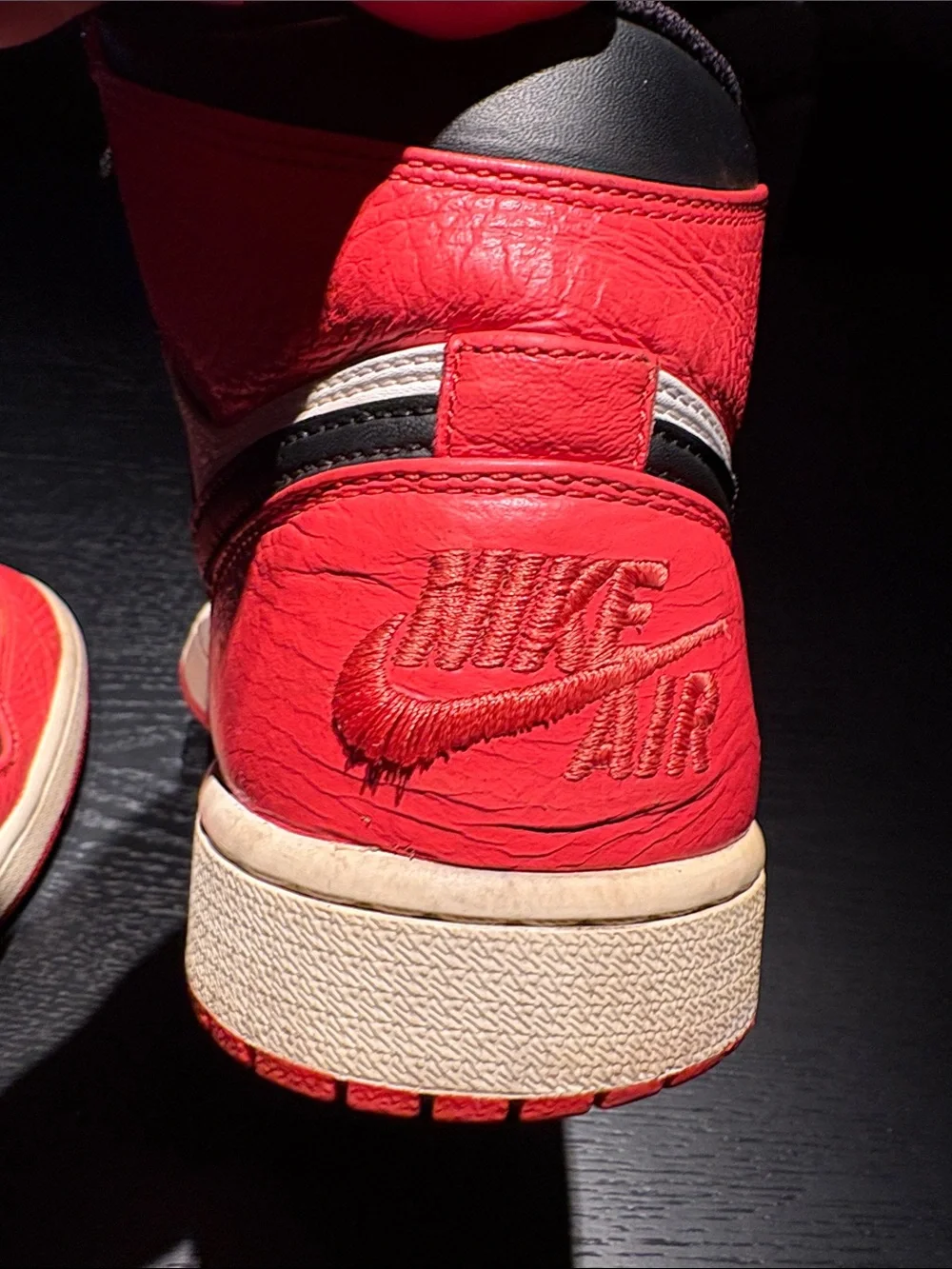 Air Jordan Retro High Top Basketball- Orange White & Black men’s size 9